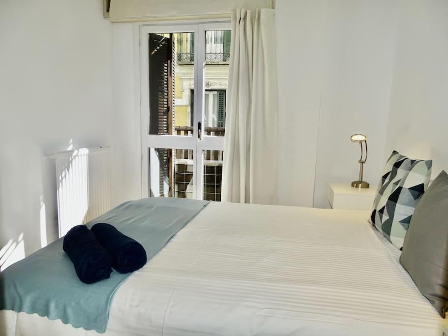 Precioso Apartamento Junto A La Plaza Mayor Madrid Eksteriør billede
