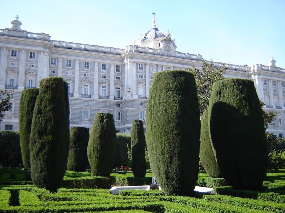 Precioso Apartamento Junto A La Plaza Mayor Madrid Eksteriør billede