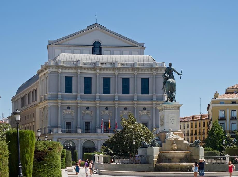 Precioso Apartamento Junto A La Plaza Mayor Madrid Eksteriør billede