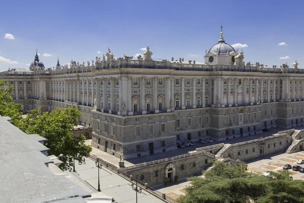 Precioso Apartamento Junto A La Plaza Mayor Madrid Eksteriør billede